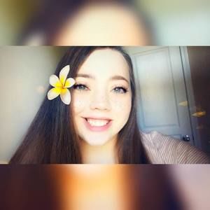 Meet your Posher, Carley